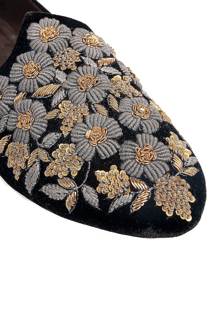 Black Velvet Embellished Mojris by ROHAN ARORA at Pernia's Pop Up Shop