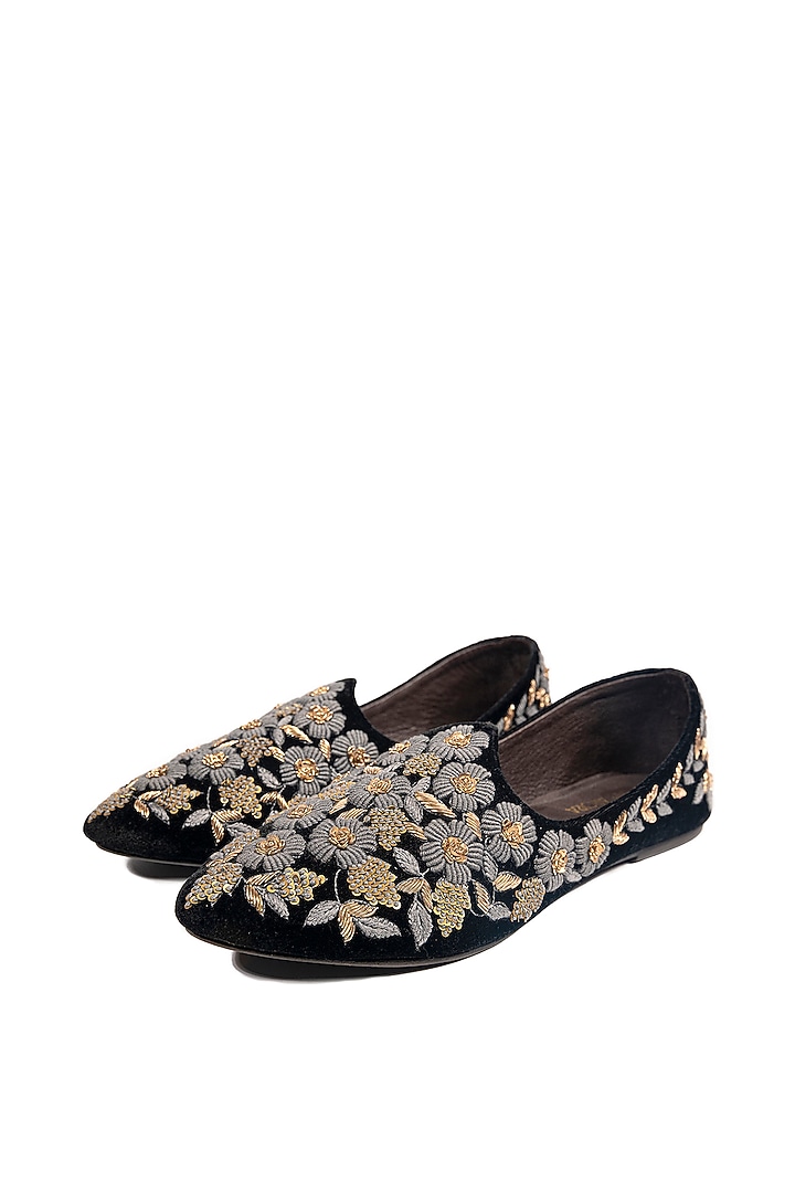 Black Velvet Embellished Mojris by ROHAN ARORA at Pernia's Pop Up Shop