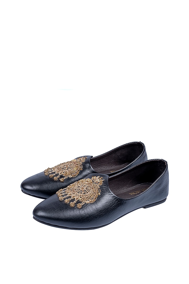 Black Leather Embellished Mojris by ROHAN ARORA at Pernia's Pop Up Shop