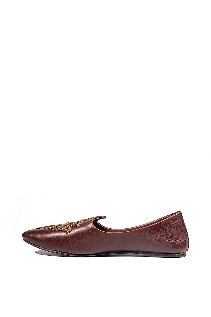 Rosewood Brown Leather Embellished Mojris by ROHAN ARORA at Pernia's Pop Up Shop
