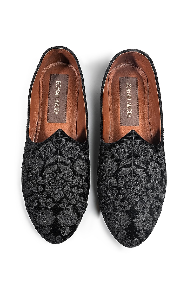Black Velvet Embellished Mojris by ROHAN ARORA at Pernia's Pop Up Shop