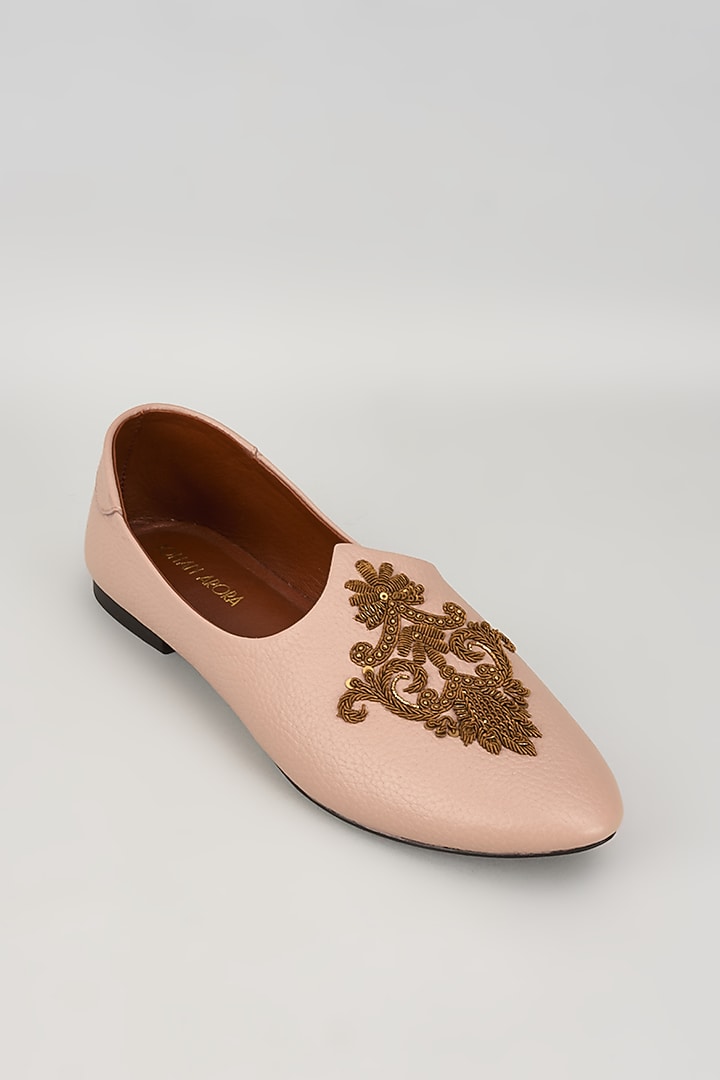 Peach Leather Zardosi Embroidered Mojris by ROHAN ARORA at Pernia's Pop Up Shop