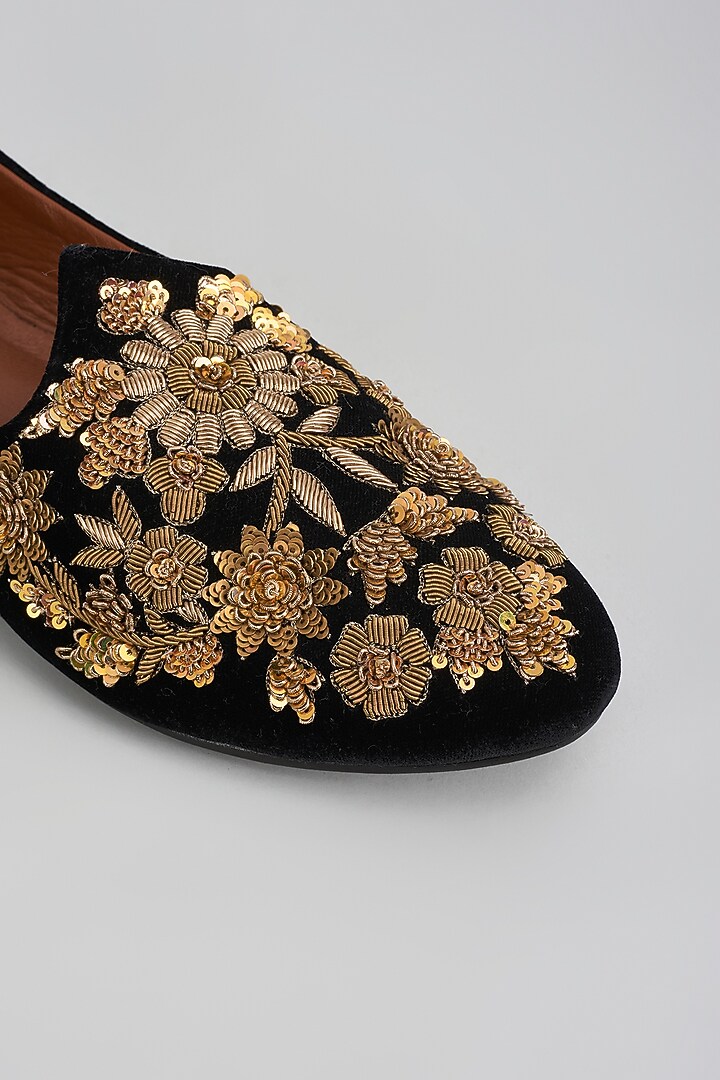 Black Velvet Zardosi & Sequins Embroidered Mojris by ROHAN ARORA at Pernia's Pop Up Shop