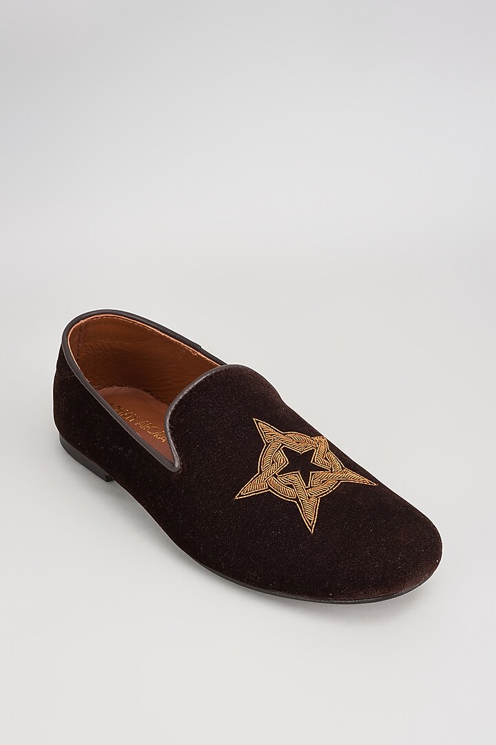 Deep Brown Velvet Zardosi Embroidered Shoes by ROHAN ARORA at Pernia's Pop Up Shop