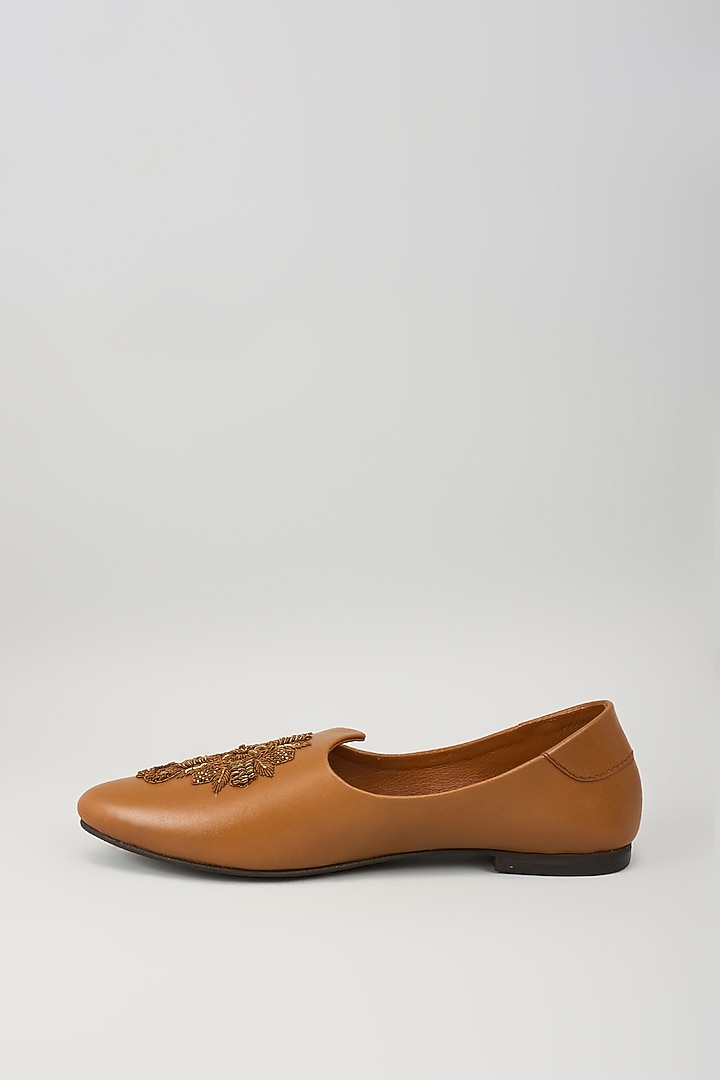 Tan Leather Zardosi Embroidered Mojris by ROHAN ARORA at Pernia's Pop Up Shop