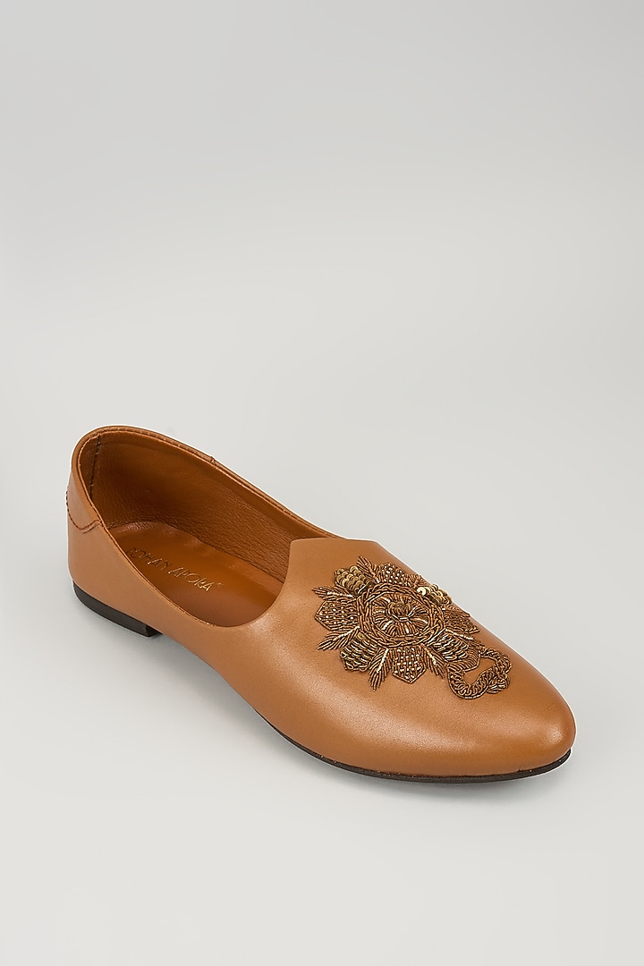 Tan Leather Zardosi Embroidered Mojris by ROHAN ARORA at Pernia's Pop Up Shop