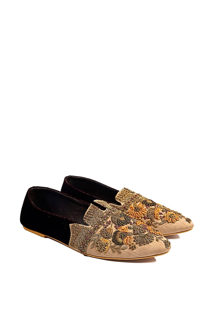 Beige & Wine Silk Resham Embroidered Juttis by ROHAN ARORA WOMENS at Pernia's Pop Up Shop