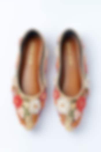 Beige Silk Resham & 3D Floral Embroidered Juttis by ROHAN ARORA WOMENS at Pernia's Pop Up Shop