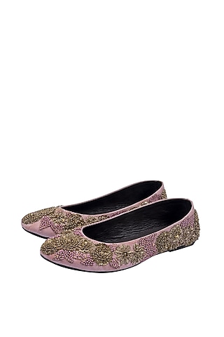 Blush Pink Silk Zardosi Embroidered Juttis by ROHAN ARORA WOMENS