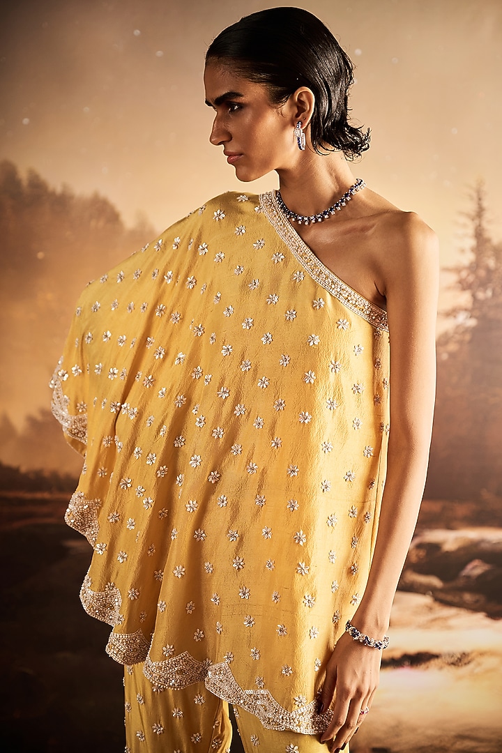 Mustard Silk Sequins Embroidered One-Shoulder Cape Set by Rococo By Raghvi at Pernia's Pop Up Shop