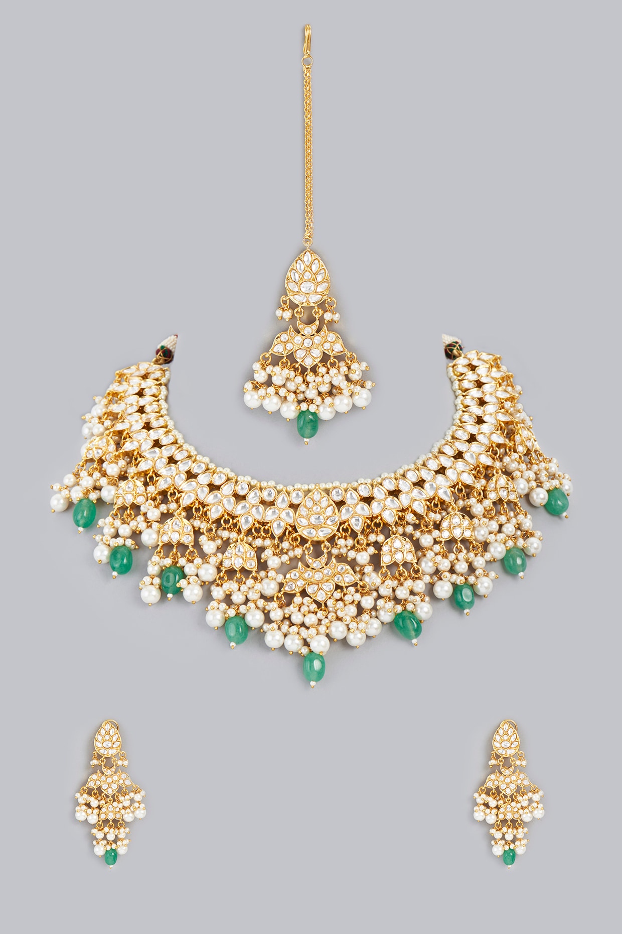 Amazon.com: Women's Indian Jewelry Heavy Look Kundan Bridal Wedding Party  Wear Crafted Brides Fashion Gold Plated Kundan Choker Necklace Earrings  Bollywood Style Jewellery Set for Bridesmaids Green: Clothing, Shoes &  Jewelry