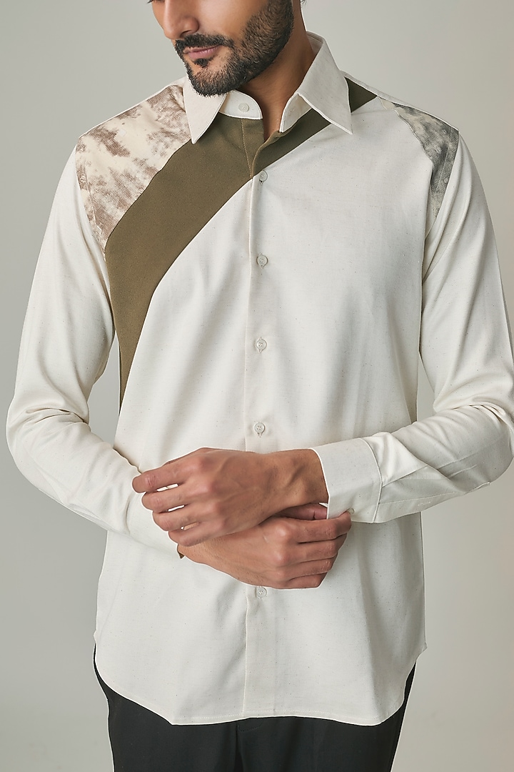 Off-White Cotton Blend Party Wear Shirt by Rohit Doshi at Pernia's Pop Up Shop