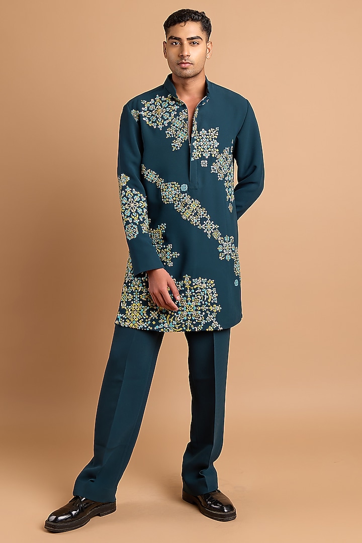 Emerald Green Crepe Handwork Kurta by Rohit Doshi at Pernia's Pop Up Shop