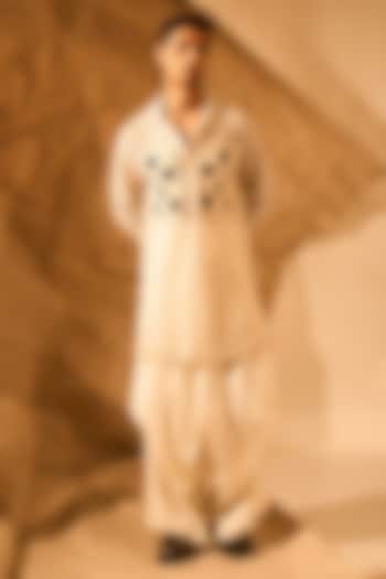 Off-White Knitmesh Handwork Kurta by Rohit Doshi at Pernia's Pop Up Shop