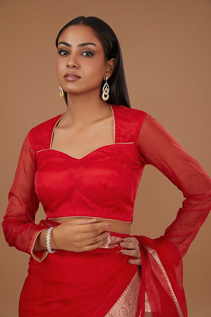 Red Organza Weave Embroidered Festive Saree Set by Roohbab at Pernia's Pop Up Shop