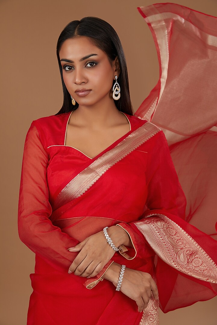 Red Organza Weave Embroidered Festive Saree Set by Roohbab at Pernia's Pop Up Shop