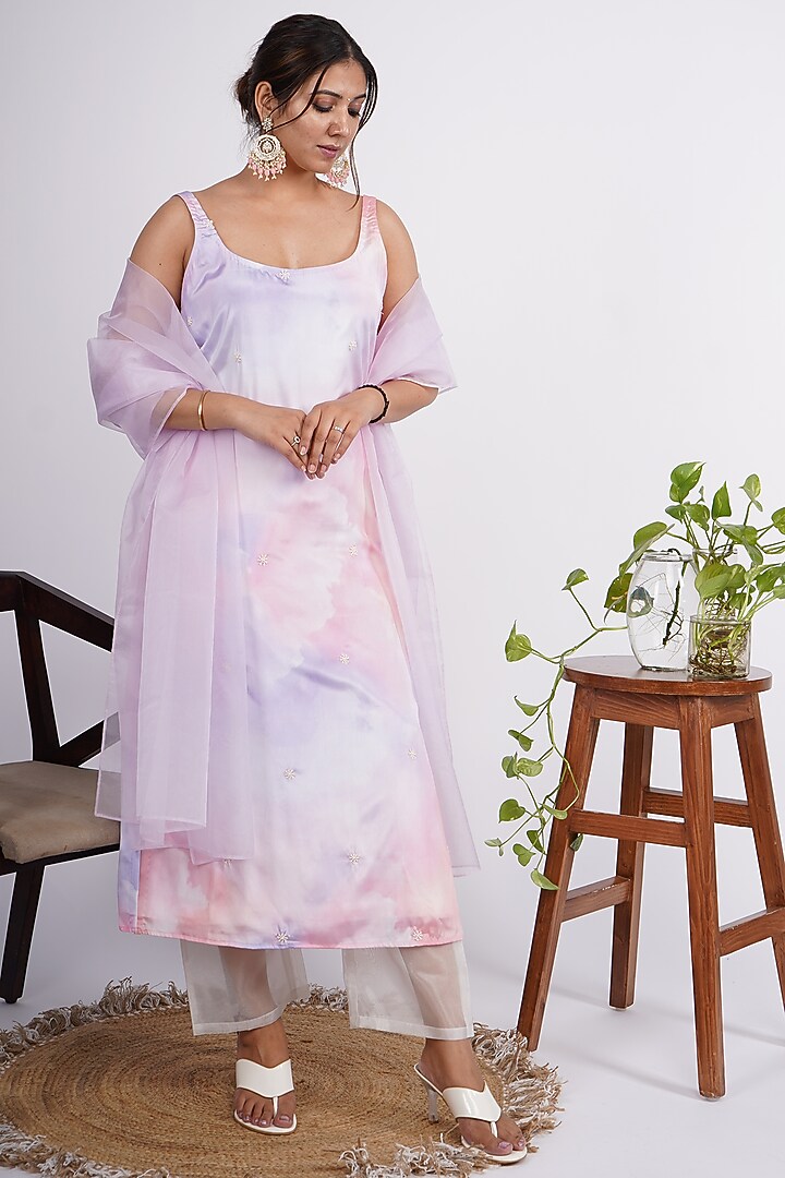 Blush Pink Ombre Handwork Kurta Set by Roohbab at Pernia's Pop Up Shop