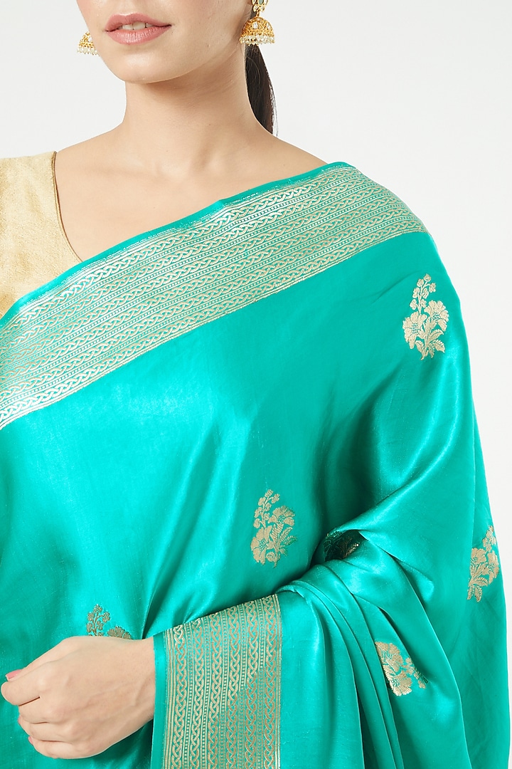 Blue Gajji Silk Firozi Wedding Saree Set by Roliana weaves at Pernia's Pop Up Shop