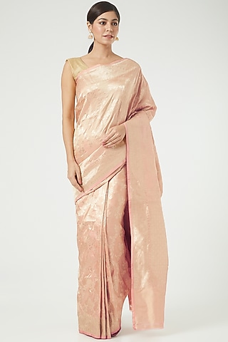 Soft Peach Silk Saree Set by Roliana weaves