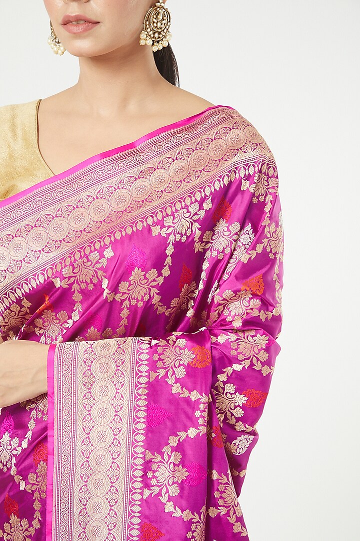 Pink Silk Wedding Saree Set by Roliana weaves at Pernia's Pop Up Shop