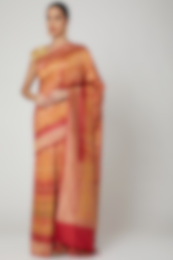 Orange Shaded Zig-Zag Pattern Saree Set by Roliana weaves
