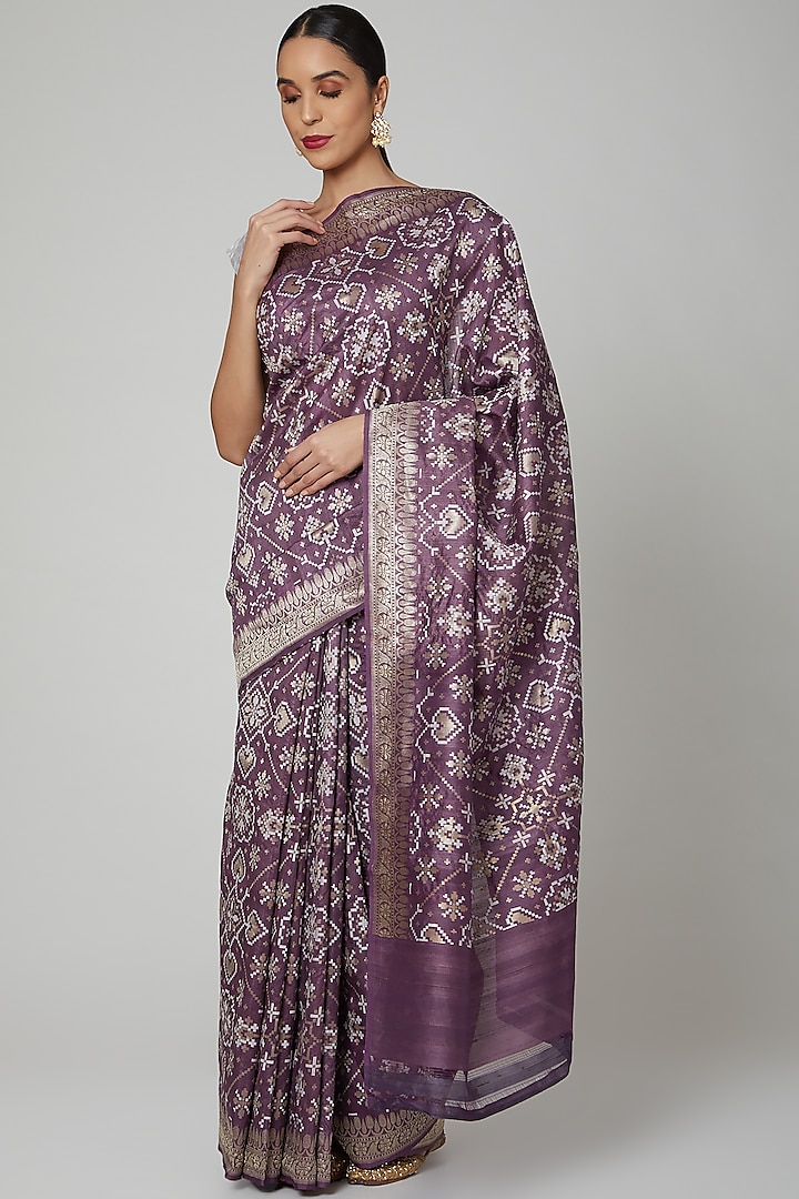 Wine Embroidered Saree Set by Roliana weaves