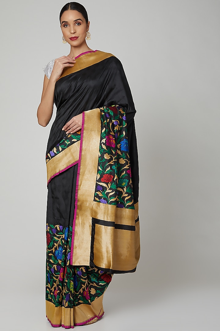 Black Embroidered Saree Set by Roliana weaves