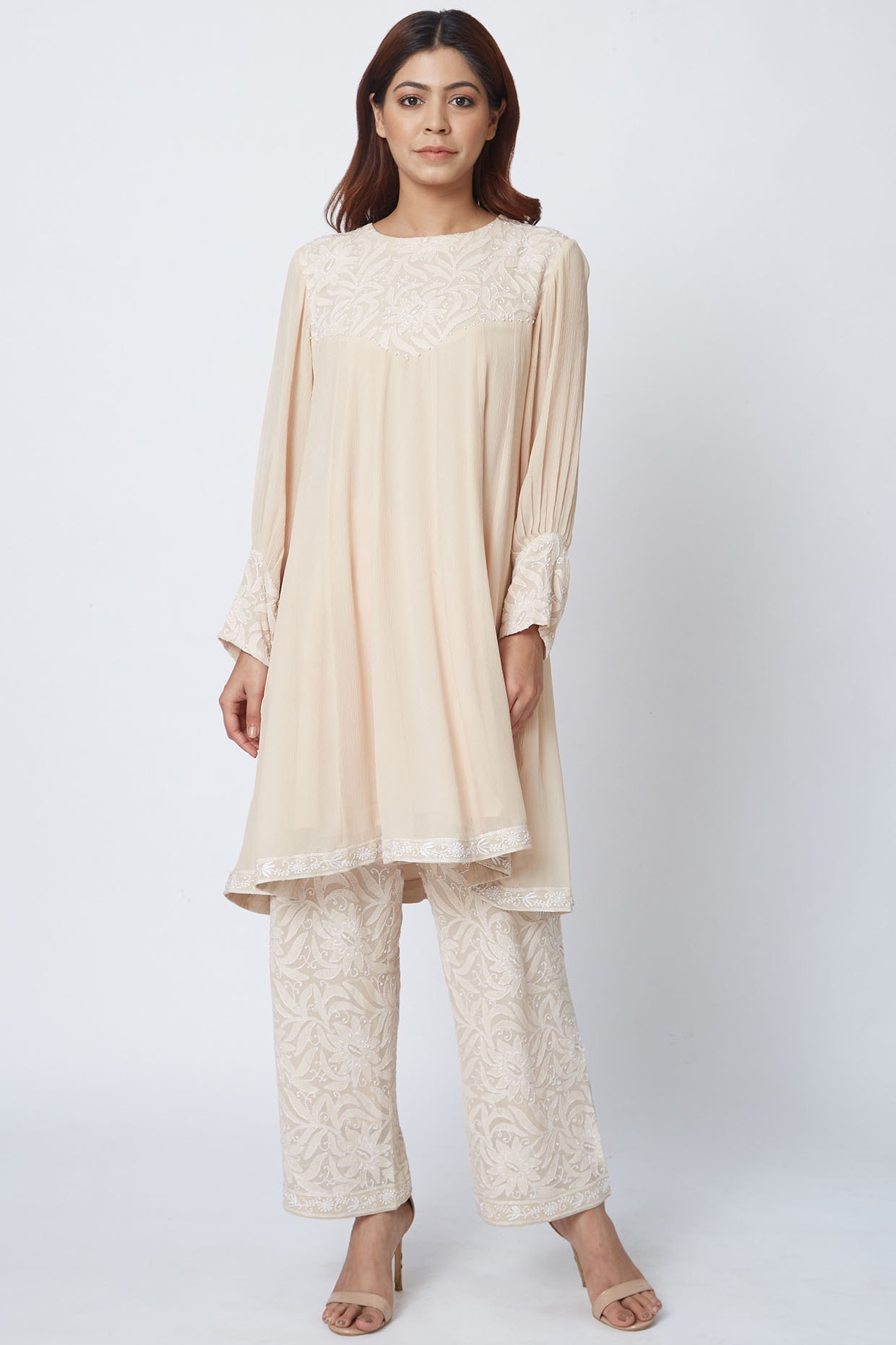 Buy Designer Pakistani Suits for Women Online | Libas