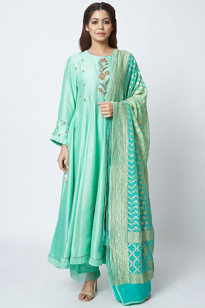 Green Hand Embroidered Anarkali Set by Romaa