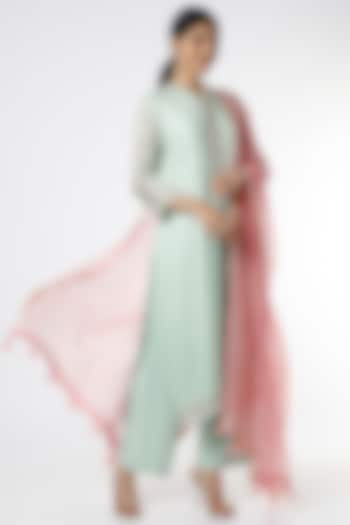 Mint Green Hand Embroidered Kurta Set by Romaa at Pernia's Pop Up Shop