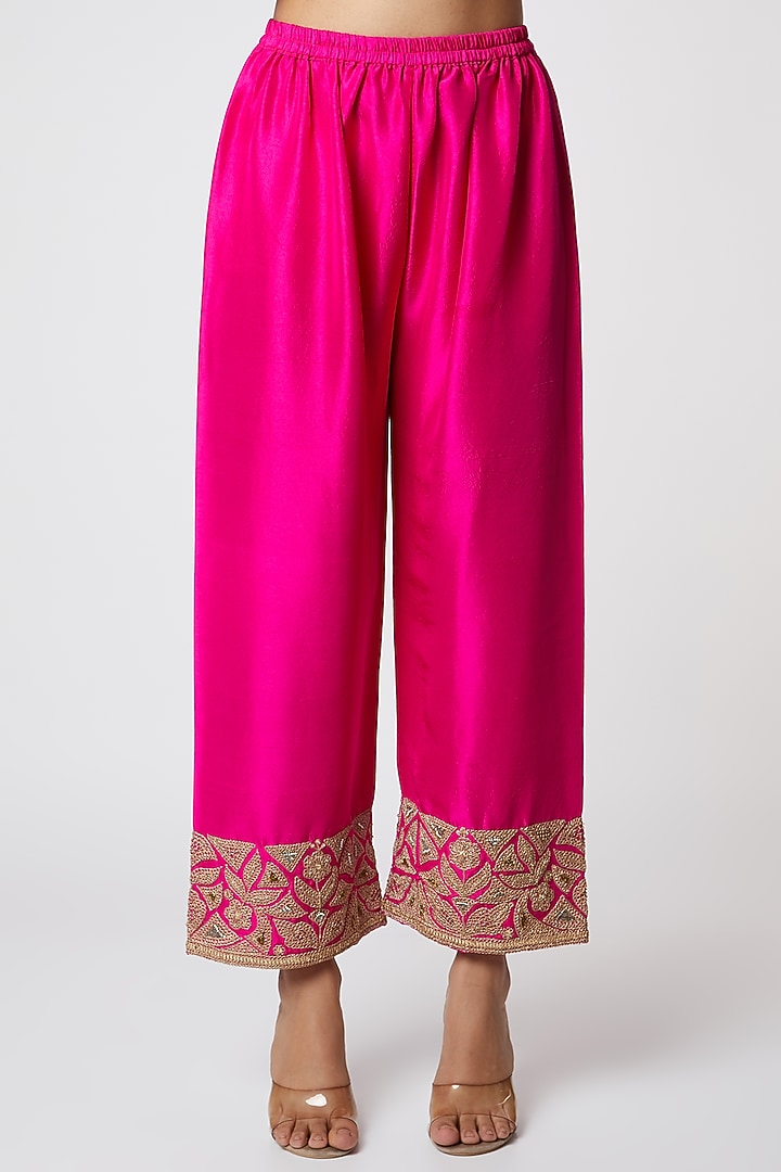Red Zardosi Embroidered Kurta Set by Romaa at Pernia's Pop Up Shop