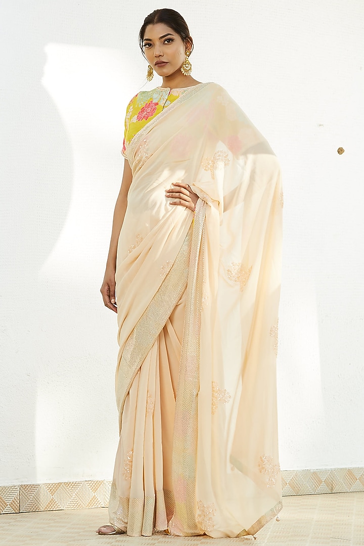 Pale Peach Mukaish Embroidered Wedding Saree Set by Romaa at Pernia's Pop Up Shop