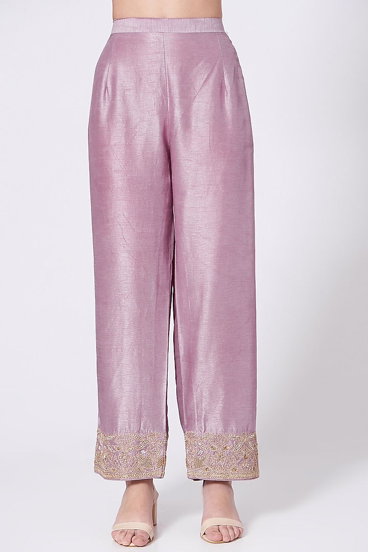 Dusty Lavender Hand Embroidered Kurta Set by Romaa at Pernia's Pop Up Shop