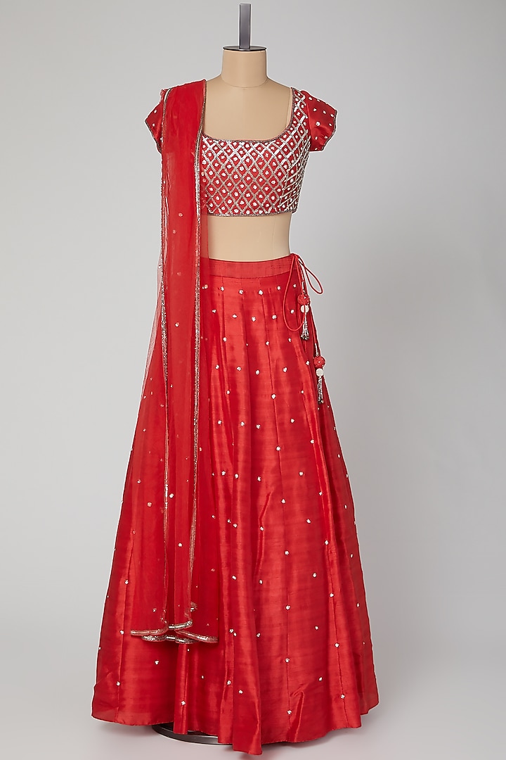 Red Embroidered Lehenga Set by Roora by Ritam