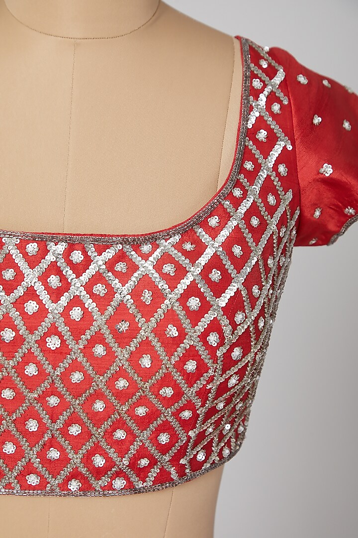 Red Embroidered Wedding Lehenga Set by Roora by Ritam at Pernia's Pop Up Shop