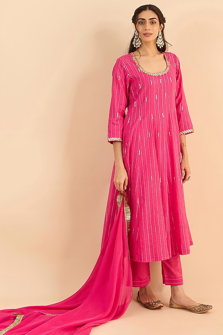 Fuchsia Pink Silk Chanderi Embellished Kalidar Party Wear Anarkali Set by RoohbyRidhimaa at Pernia's Pop Up Shop