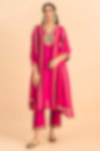 Fuchsia Pink Viscose Raw Silk Embroidered Kurta Set by RoohbyRidhimaa at Pernia's Pop Up Shop