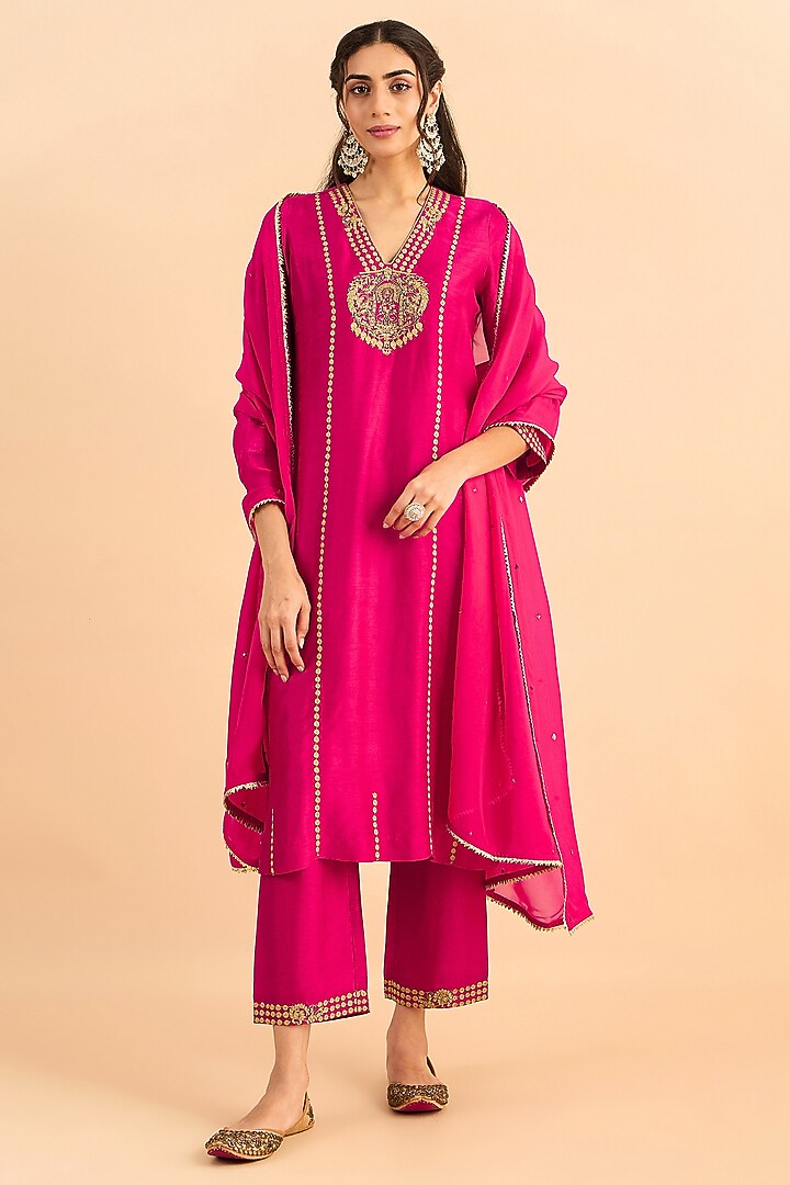 Fuchsia Pink Viscose Raw Silk Embroidered Kurta Set by RoohbyRidhimaa at Pernia's Pop Up Shop