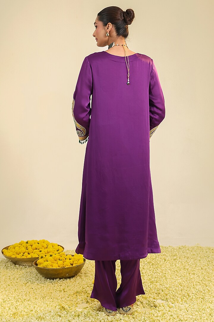 Purple Silk Satin Paisley Embroidered Kurta Set by RoohbyRidhimaa at Pernia's Pop Up Shop