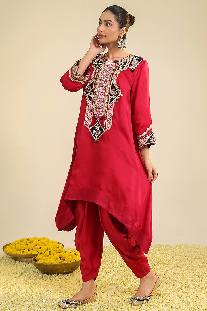 Deep Red Silk Satin Zardosi Embroidered Kurta Set by RoohbyRidhimaa at Pernia's Pop Up Shop