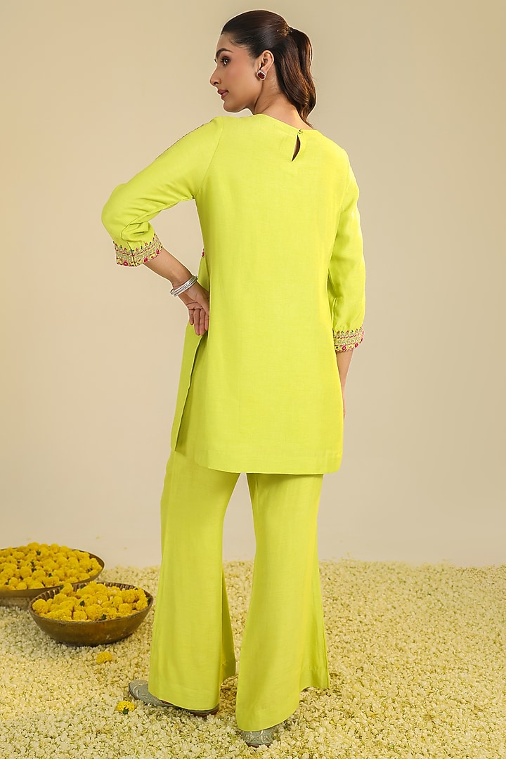 Yellow Silk Satin Motifs Embroidered Kurta Set by RoohbyRidhimaa at Pernia's Pop Up Shop