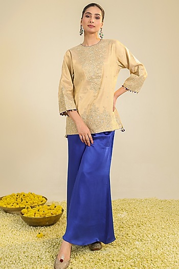 Golden Silk Zardosi Embroidered Short Kurta Set by RoohbyRidhimaa at Pernia's Pop Up Shop