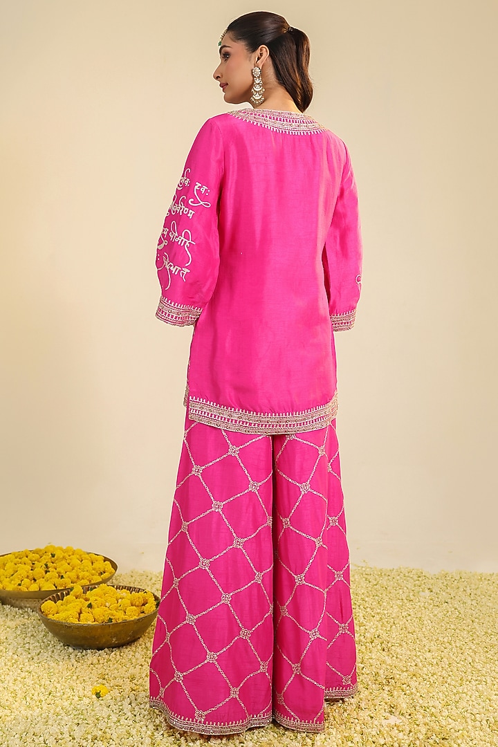 Fuchsia Pink Viscose Raw Silk Embroidered Kurta Set by RoohbyRidhimaa at Pernia's Pop Up Shop