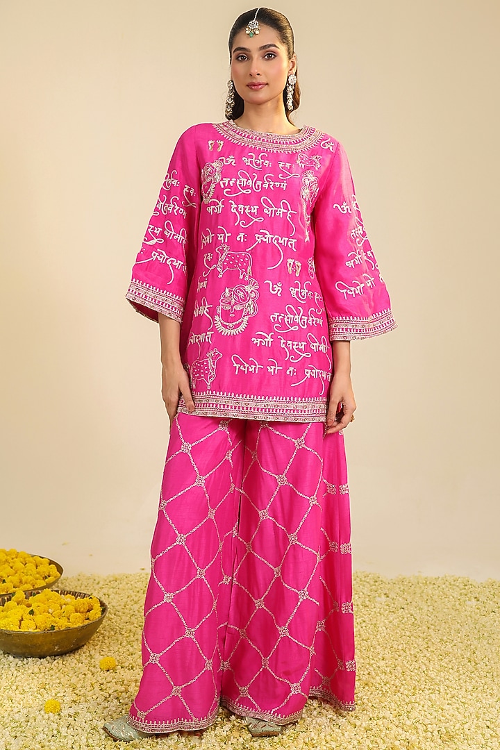Fuchsia Pink Viscose Raw Silk Embroidered Kurta Set by RoohbyRidhimaa at Pernia's Pop Up Shop
