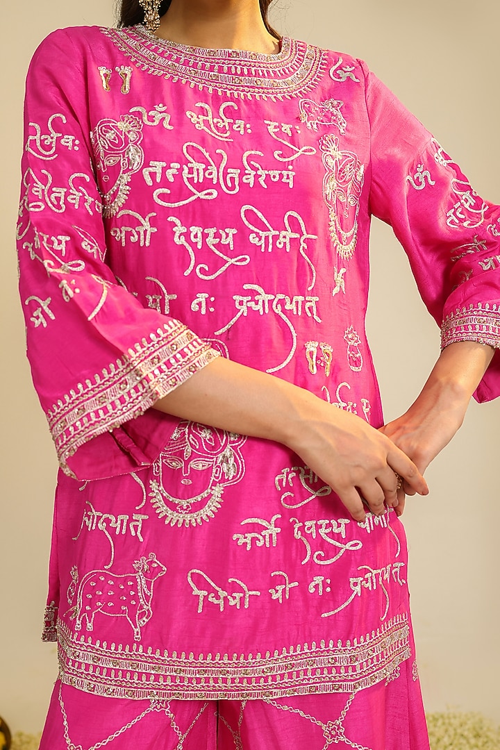 Fuchsia Pink Viscose Raw Silk Embroidered Kurta Set by RoohbyRidhimaa at Pernia's Pop Up Shop