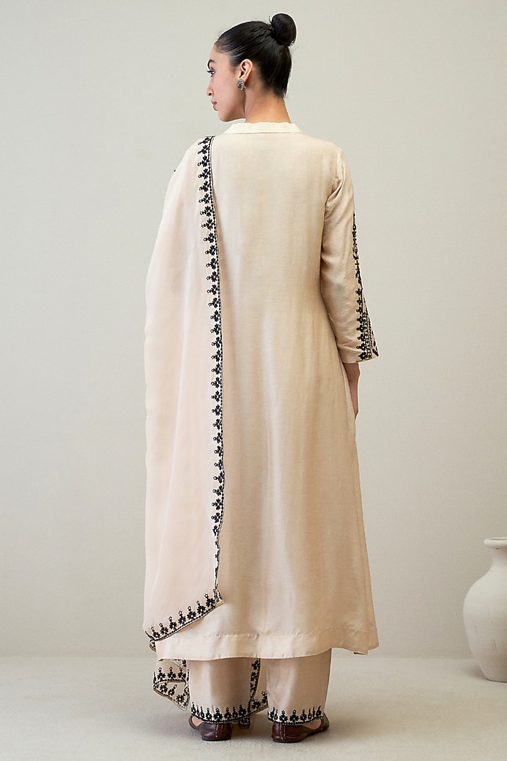 Beige Viscose Raw Silk Resham Embroidered Kurta Set by RoohbyRidhimaa at Pernia's Pop Up Shop