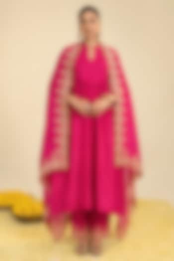 Pink Viscose Raw Silk Zari Thread Embroidered Kurta Set by RoohbyRidhimaa at Pernia's Pop Up Shop