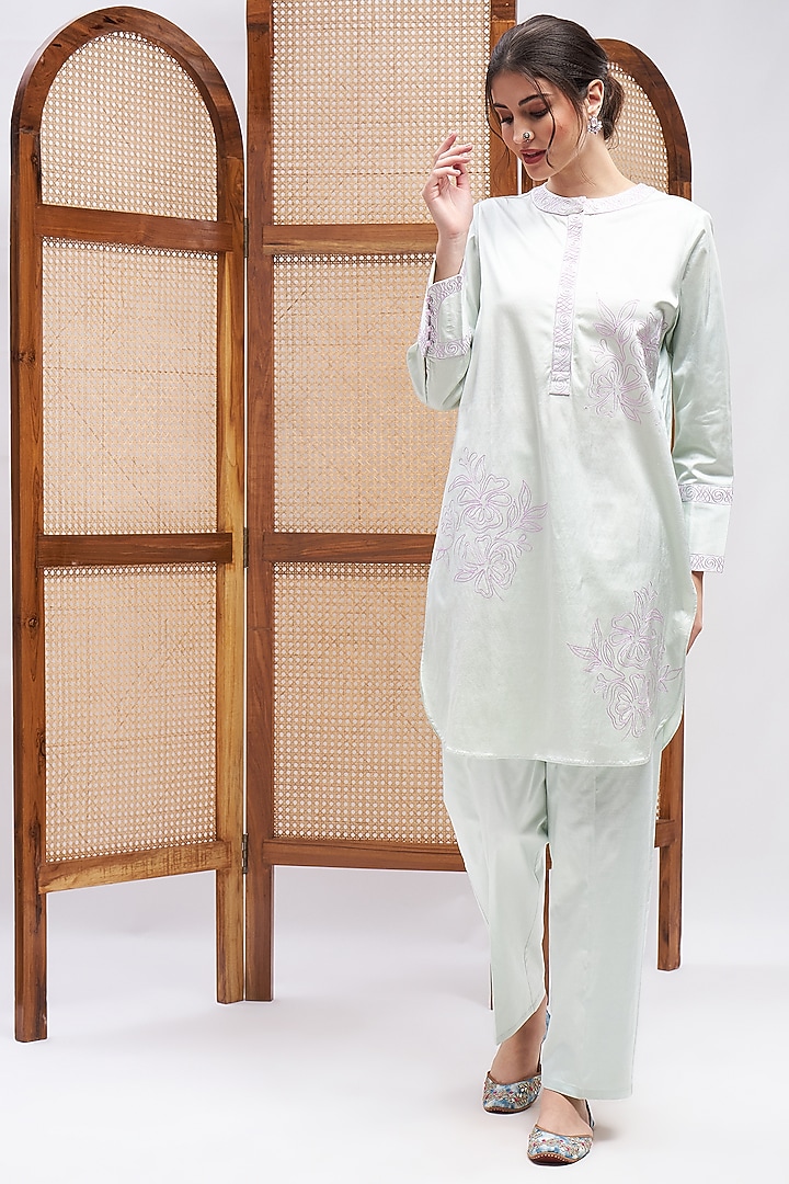 Pista Green Cotton Satin Resham Embroidered Kurta Set by RoohbyRidhimaa at Pernia's Pop Up Shop