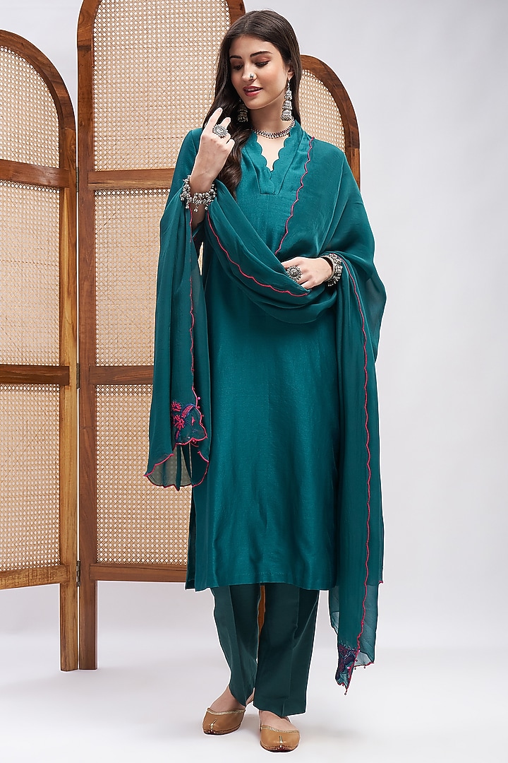Teal Green Silk Chanderi Kurta Set by RoohbyRidhimaa at Pernia's Pop Up Shop