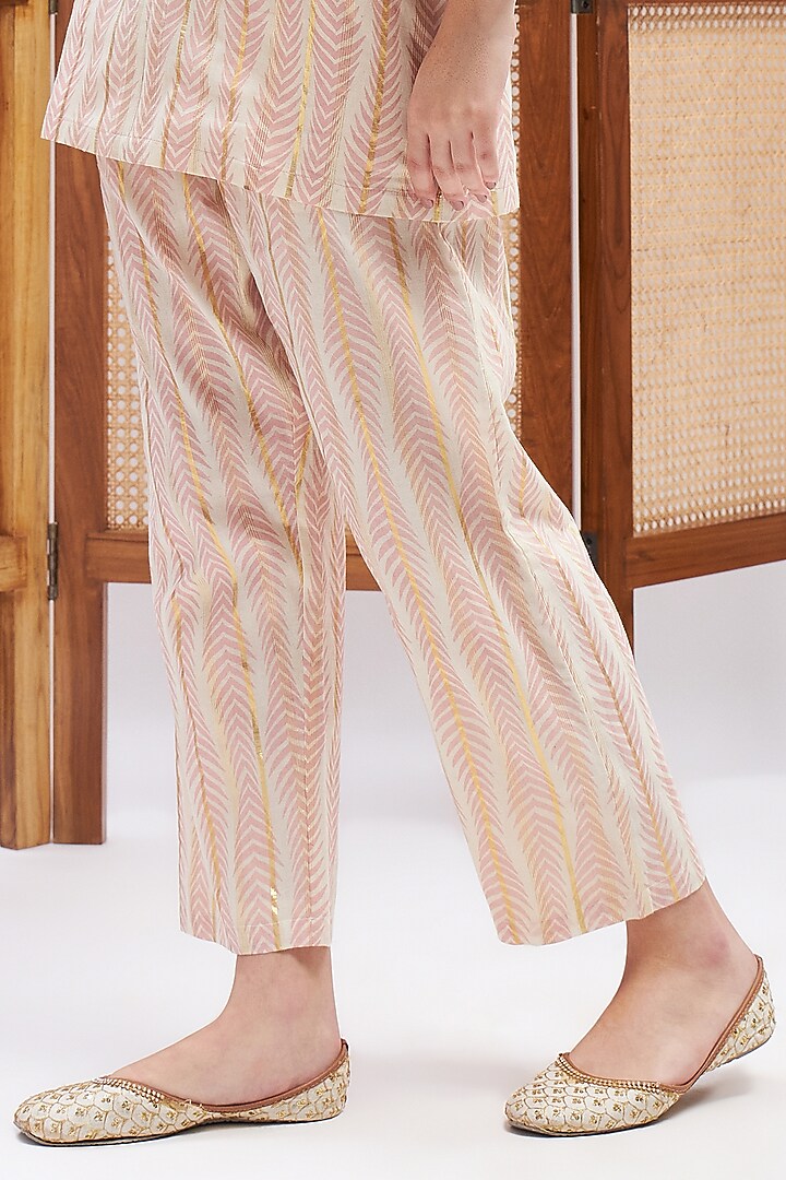 Pink Cotton Resham Embroidered Kurta Set by RoohbyRidhimaa at Pernia's Pop Up Shop